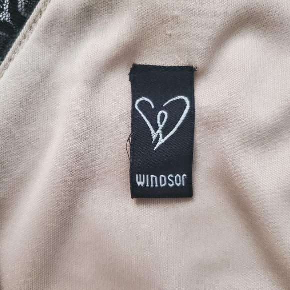 Windsor Women’s Black Scallop Lace Lined Surplice Bodycon Mini Dress Size 9/10 - Picture 6 of 15